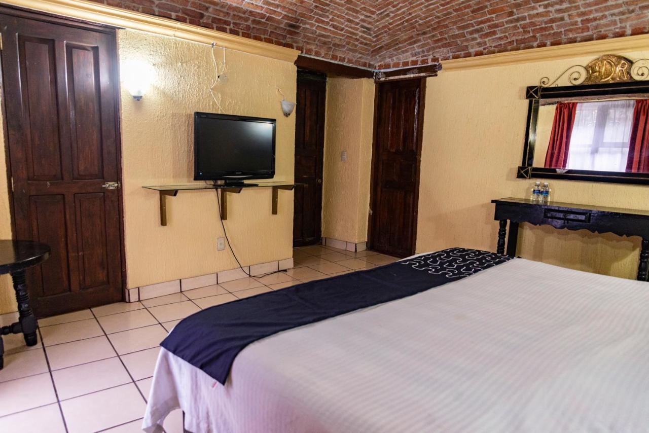 Hotel Hacienda De Cobos غواناخواتو المظهر الخارجي الصورة