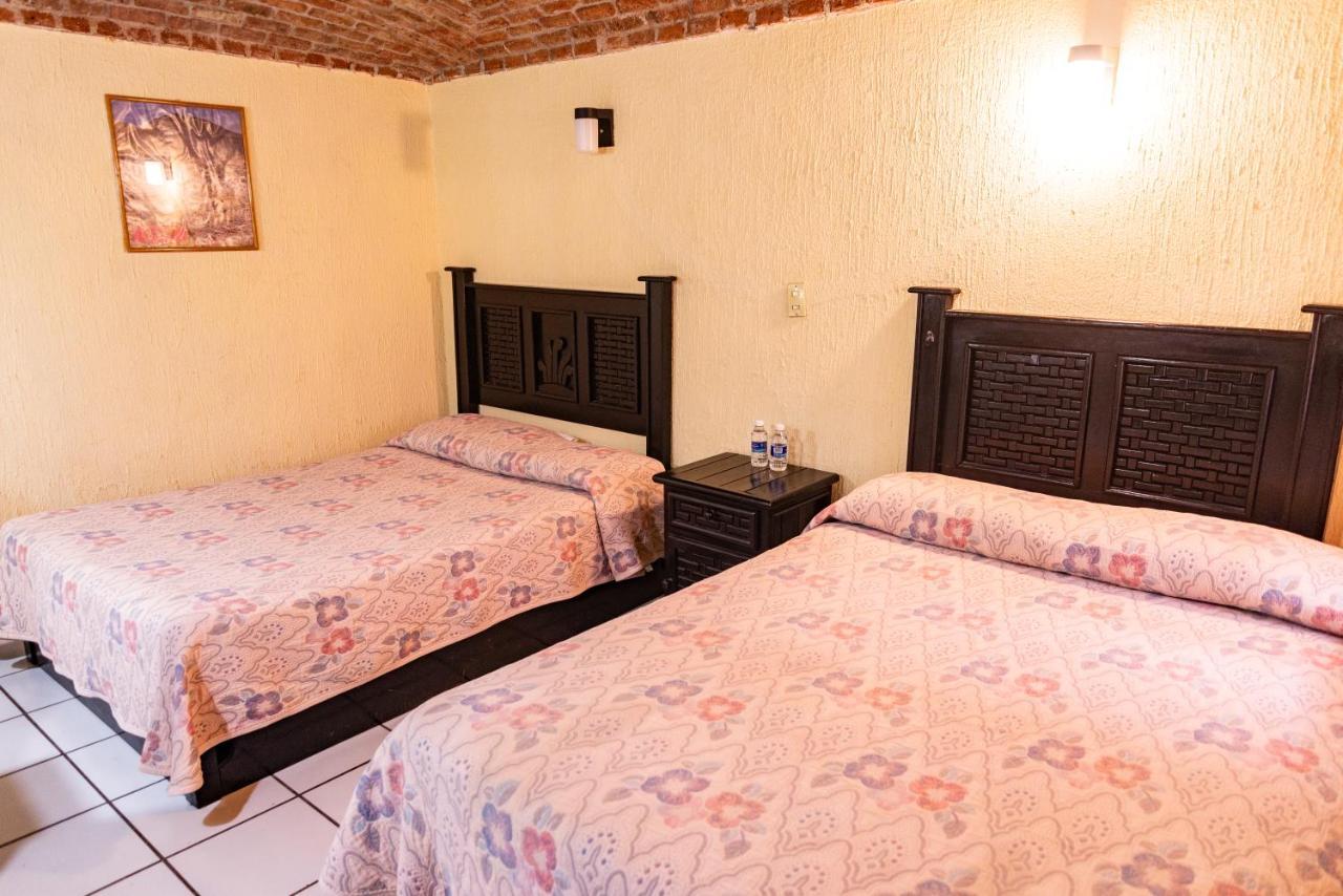 Hotel Hacienda De Cobos غواناخواتو المظهر الخارجي الصورة