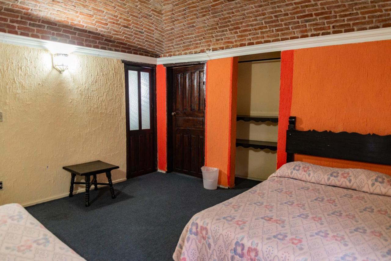 Hotel Hacienda De Cobos غواناخواتو المظهر الخارجي الصورة